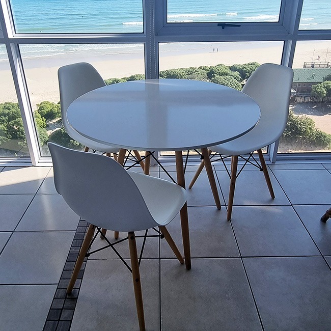 St Tropez 703 Bachelor Unit 1