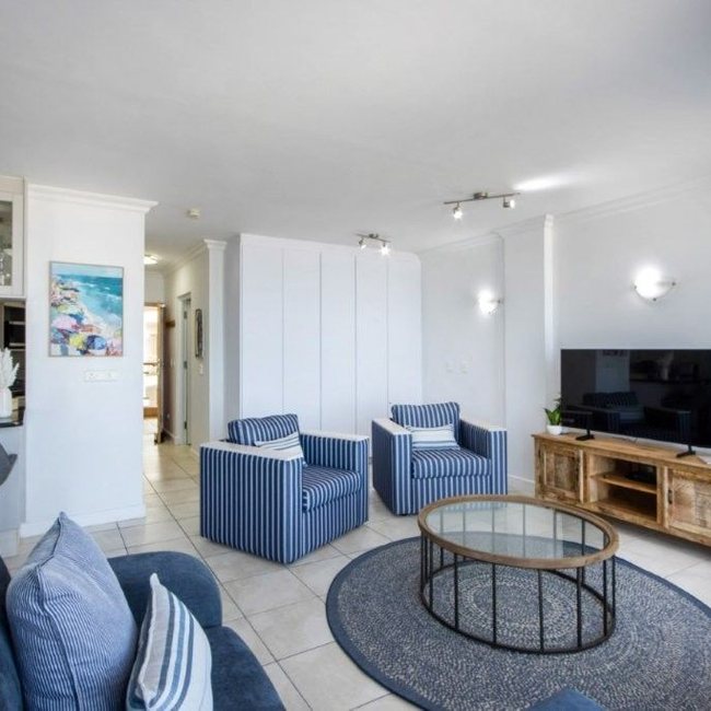 Hibernian Towers 408 apartment photo