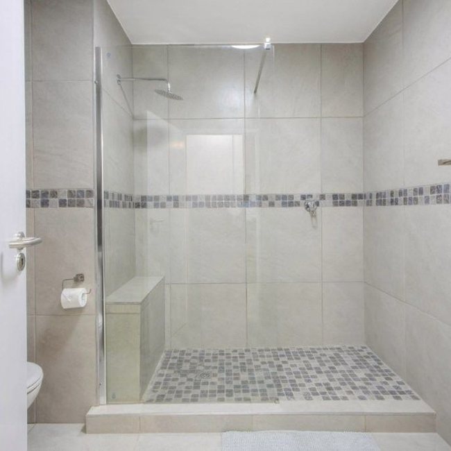 Hibernian Towers 408 apartment photo