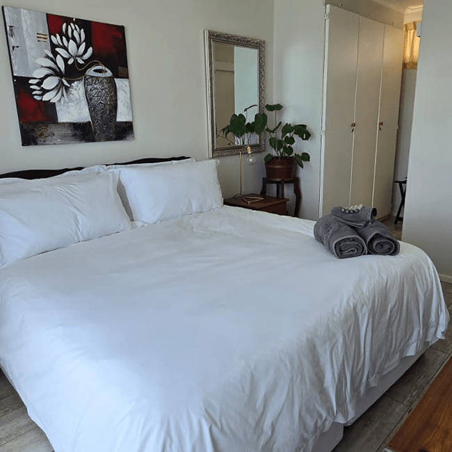 2sa Cape Holidays St Tropez 908