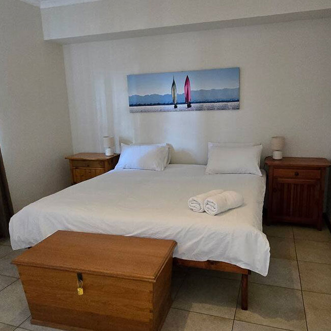 Da Gama 1st Floor Seafront Strand SA Cape Holidays 32