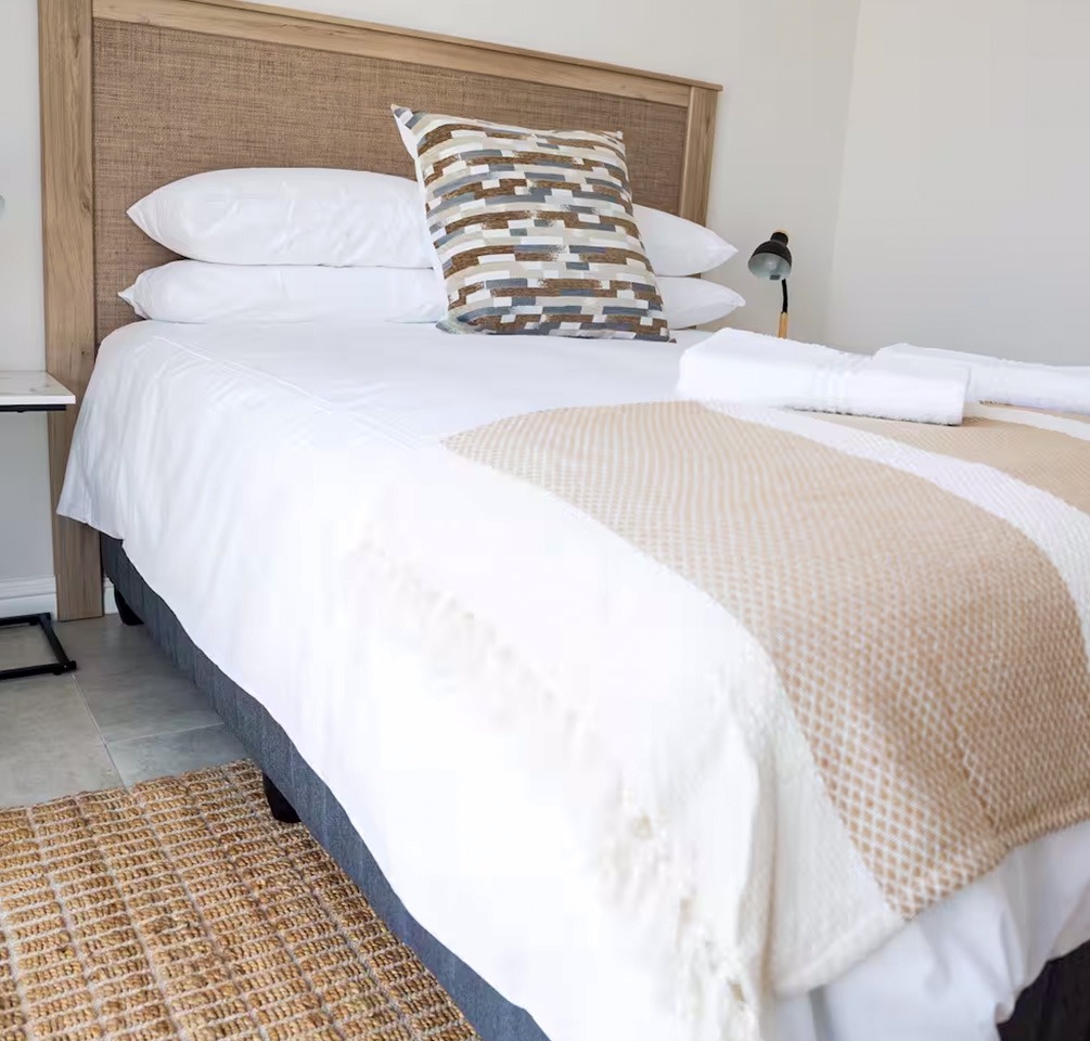 St Tropez 1210 SA Cape Holidays 311 1