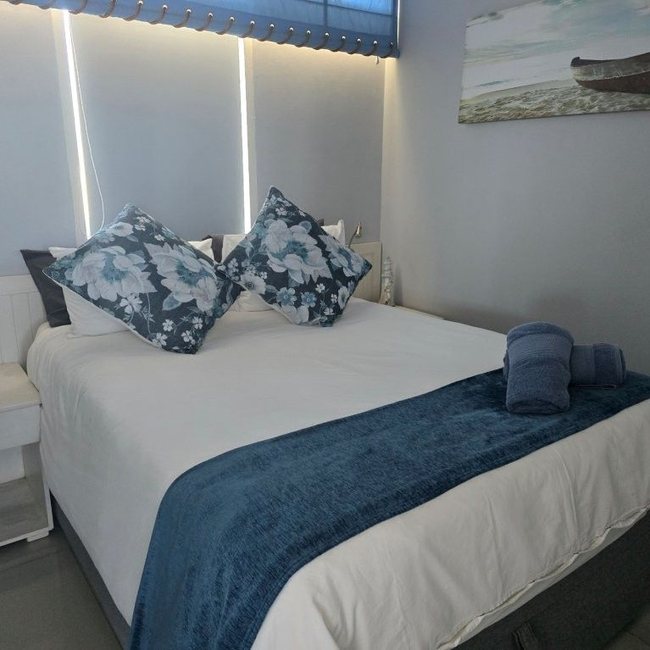 St Tropez 503 bachelor apartment photo