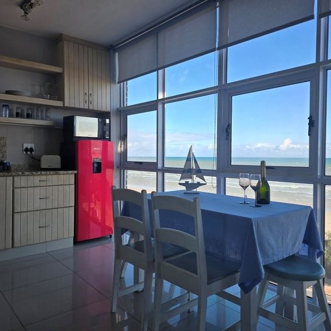 St Tropez 503 bachelor apartment photo