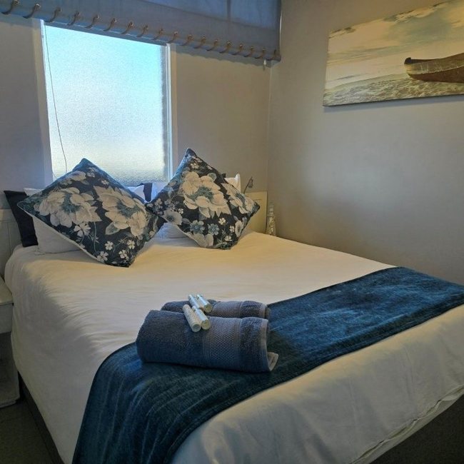 St Tropez 503 bachelor apartment photo